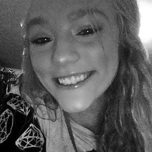 Meet your Posher, Lacy